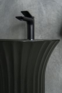 Раковина Gid Nb132bg 81114 накладная под черная  графит 41x41x84